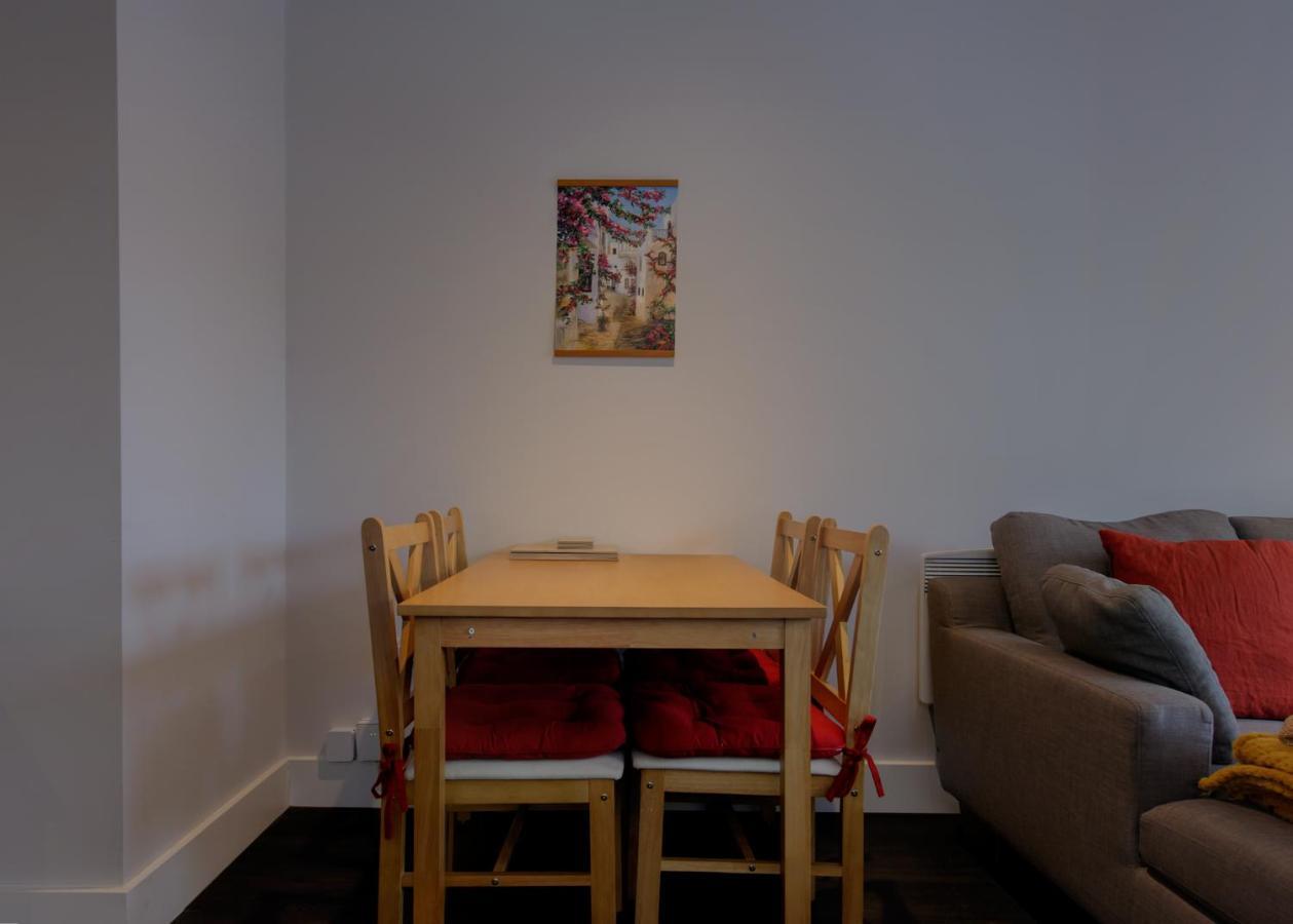 Gorgeous Spacious 2 Bed 2 Bath Apartment 레스터 외부 사진