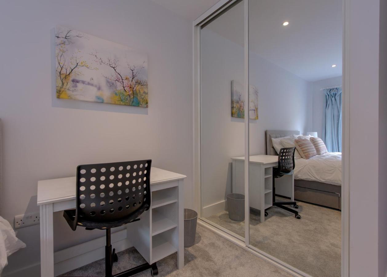 Gorgeous Spacious 2 Bed 2 Bath Apartment 레스터 외부 사진